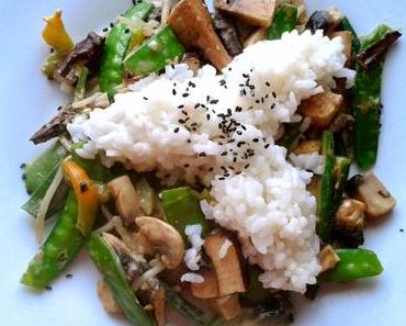 Thailändischer Erdnusswok  *vegan*