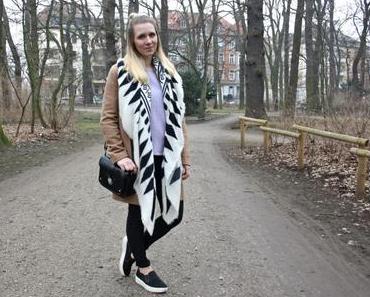 Camel coat with pastels