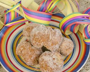 Rosenmontag am Rhein: Mutzenmandeln