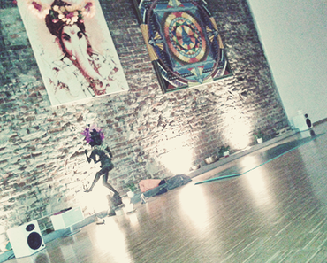 Vinyasa-Yoga in der Hamburger "Schanze"