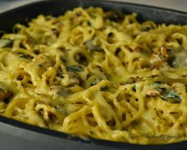 Spaghetti mit gemischten Pilzen, Gorgonzola und Bergkäse