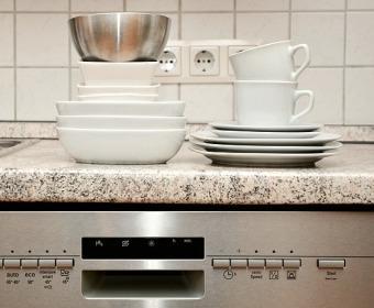 Tagesaufgabe Küche – Bodenreinigung