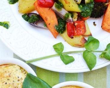 Bunter Genuss! Ofengemüse mit Brunnenkresse-Pesto und Kichererbsen-Dip