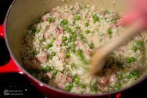 Risotto mit Pancetta und Erbsen