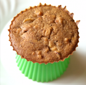Vegane Apfel-Haselnuss-Rosinen-Zimt-Marzipan Muffins aus der Krups Prep & Cook