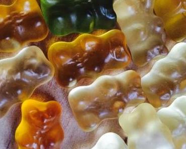 Saures Fruchtgummi selbstgemacht – Gummibärchen kaufen kann ja jeder!