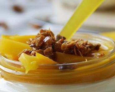 Homemade Granola mit Mango... frühlingsfrisch leicht und lecker!