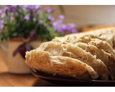 Brot selbst backen: Gesundes Grundrezept mit Hafer