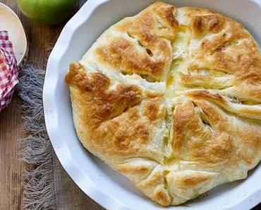 Apfel-Pastete (Apple Pie) mit Camembert