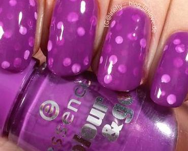 [Nails] 3D-Pünktchen mit Essence "132 Break Through"