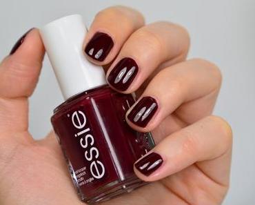 Lackiert | Essie Shearling Darling