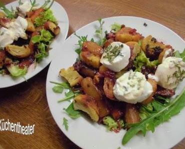 Salat mit gebackenem Ziegenkäse, Knoblauch Croûtons und Rhabarber