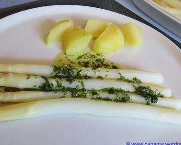Spargel mit Petersilie-Knoblauch-Butter