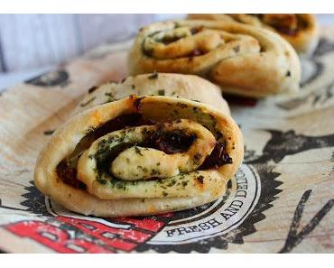 Kräuter-Franzbrötchen